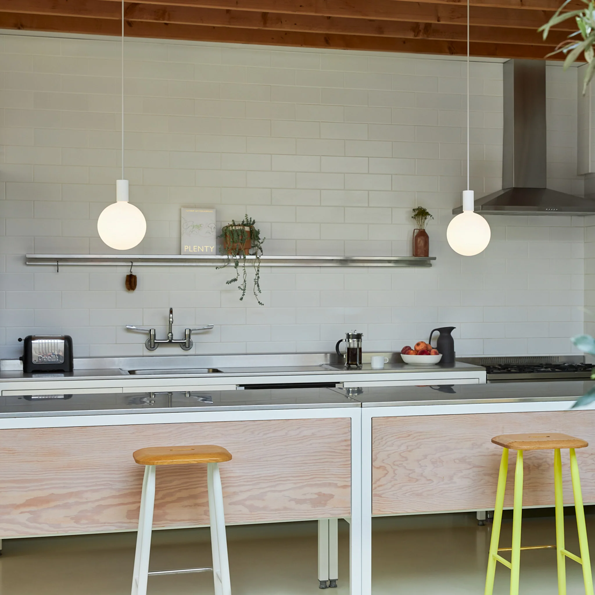 Alumina Single Pendant + Sphere V - Image 3