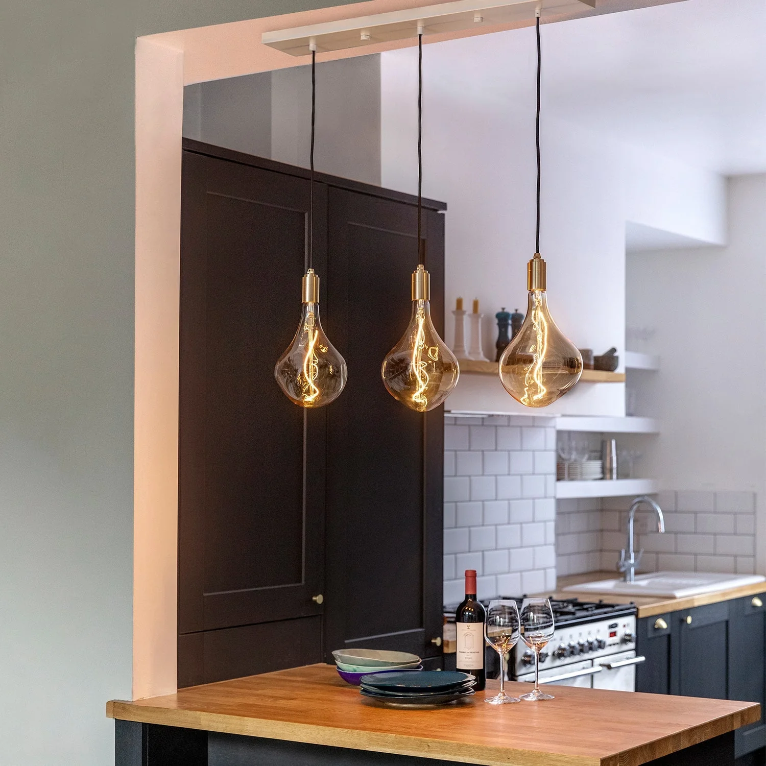 Linear Triple Pendant in Brass + Voronoi II - Image 4