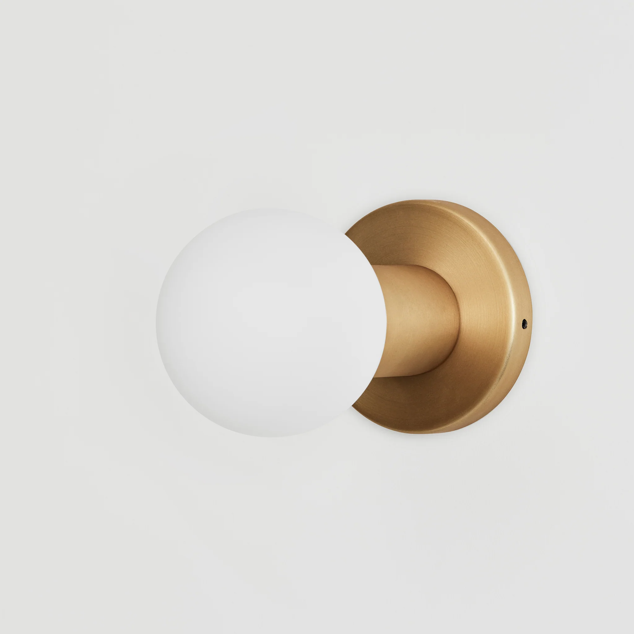 Lochan Wall Light in Brass + Sphere III - Image 7