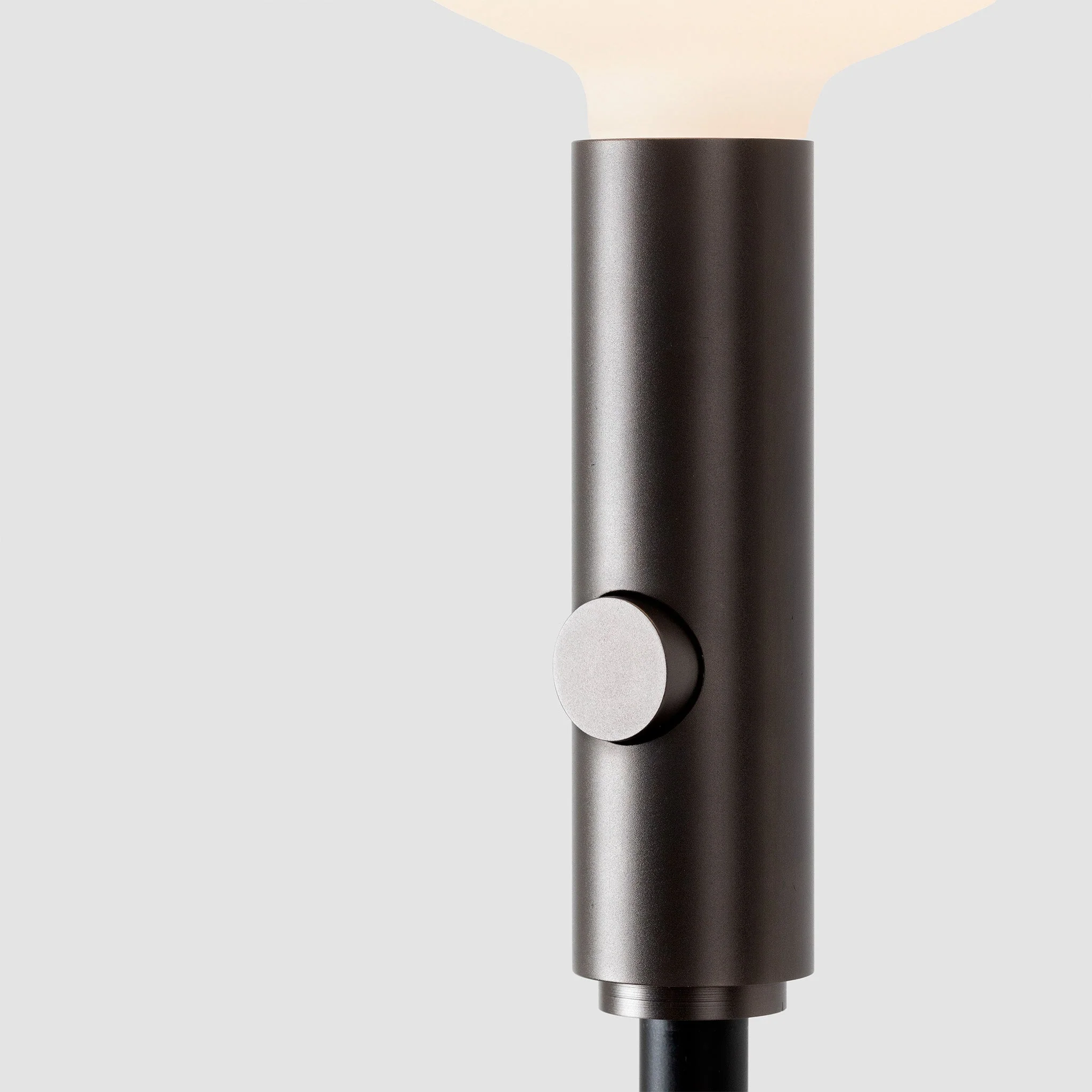 Poise Adjustable Floor Lamp in Graphite + Oval II - Image 4