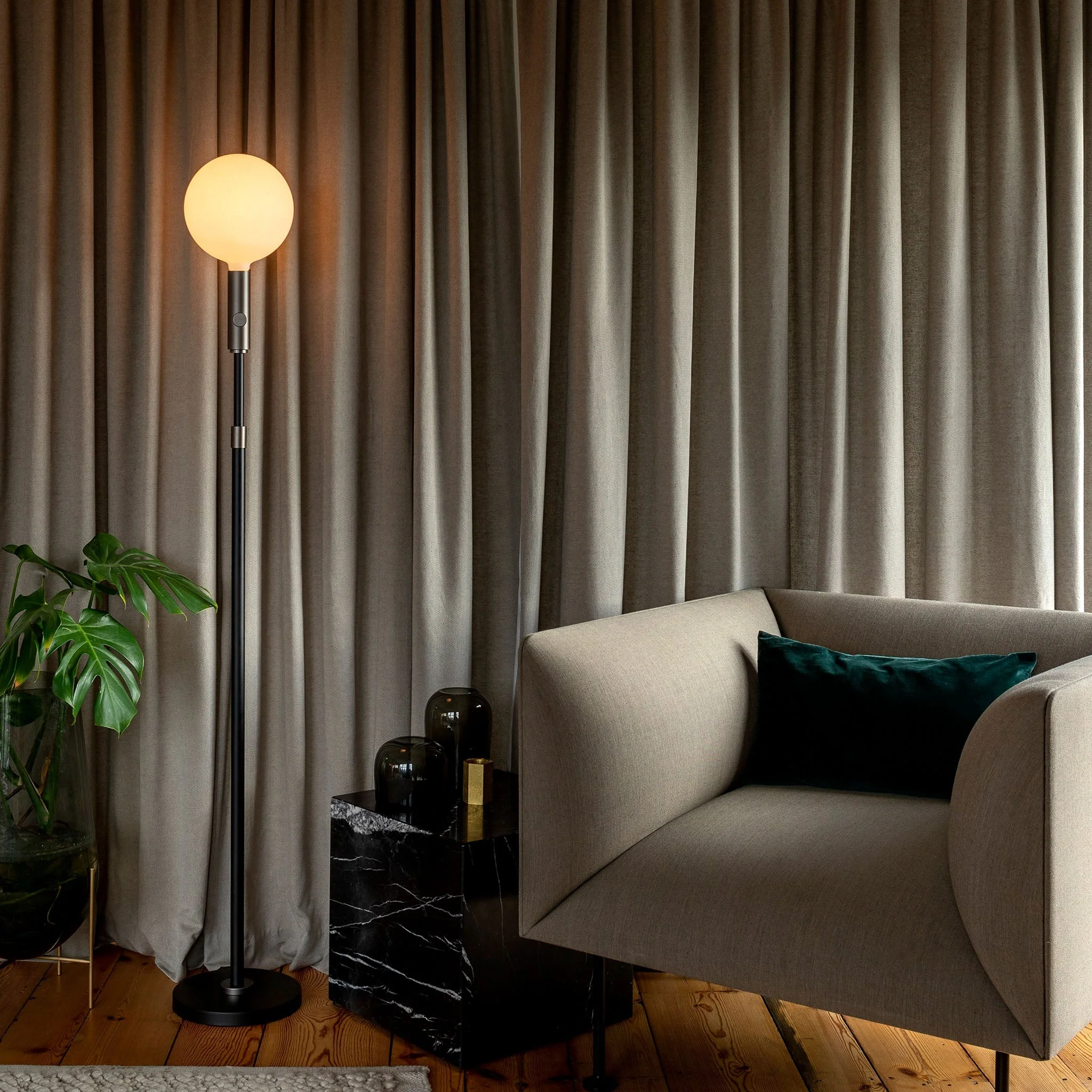 Poise Adjustable Floor Lamp in Graphite + Sphere V - Image 3