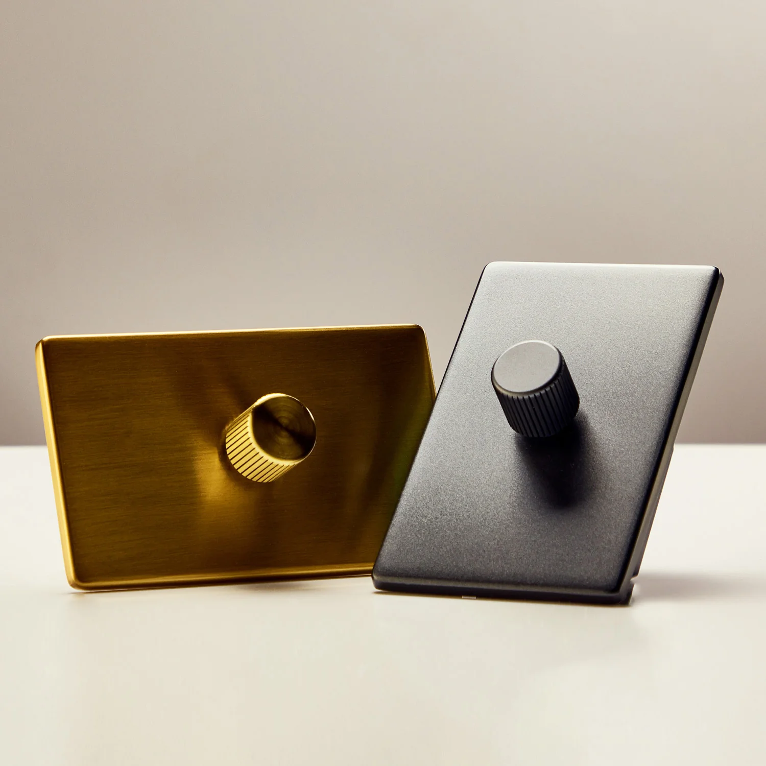 Single Rotary Wall Dimmer in Graphite - Image 5