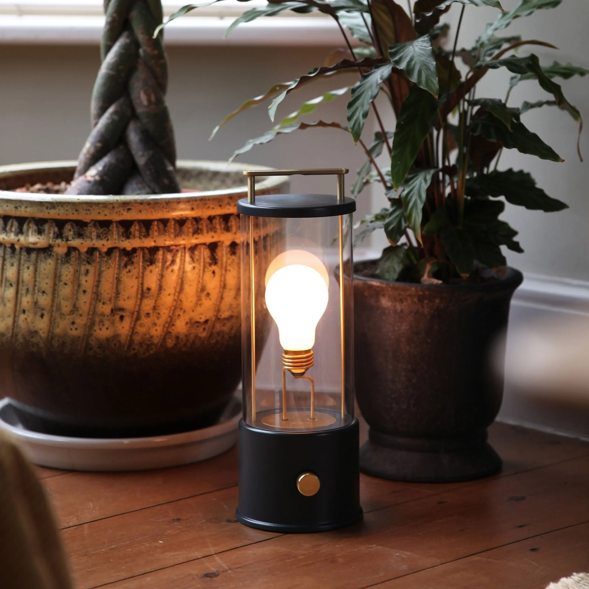 The Muse Portable Lamp in Hackles Black - Set of 2 - Image 5