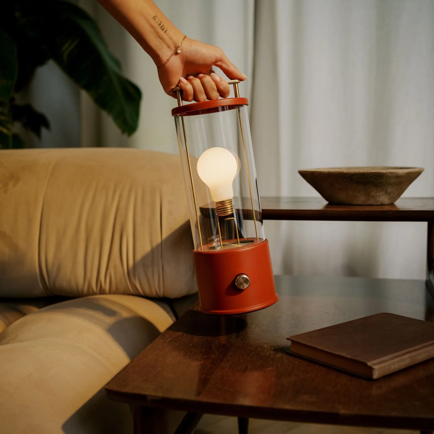 The Muse Portable Lamp in Pomona Red Bundle - Image 3