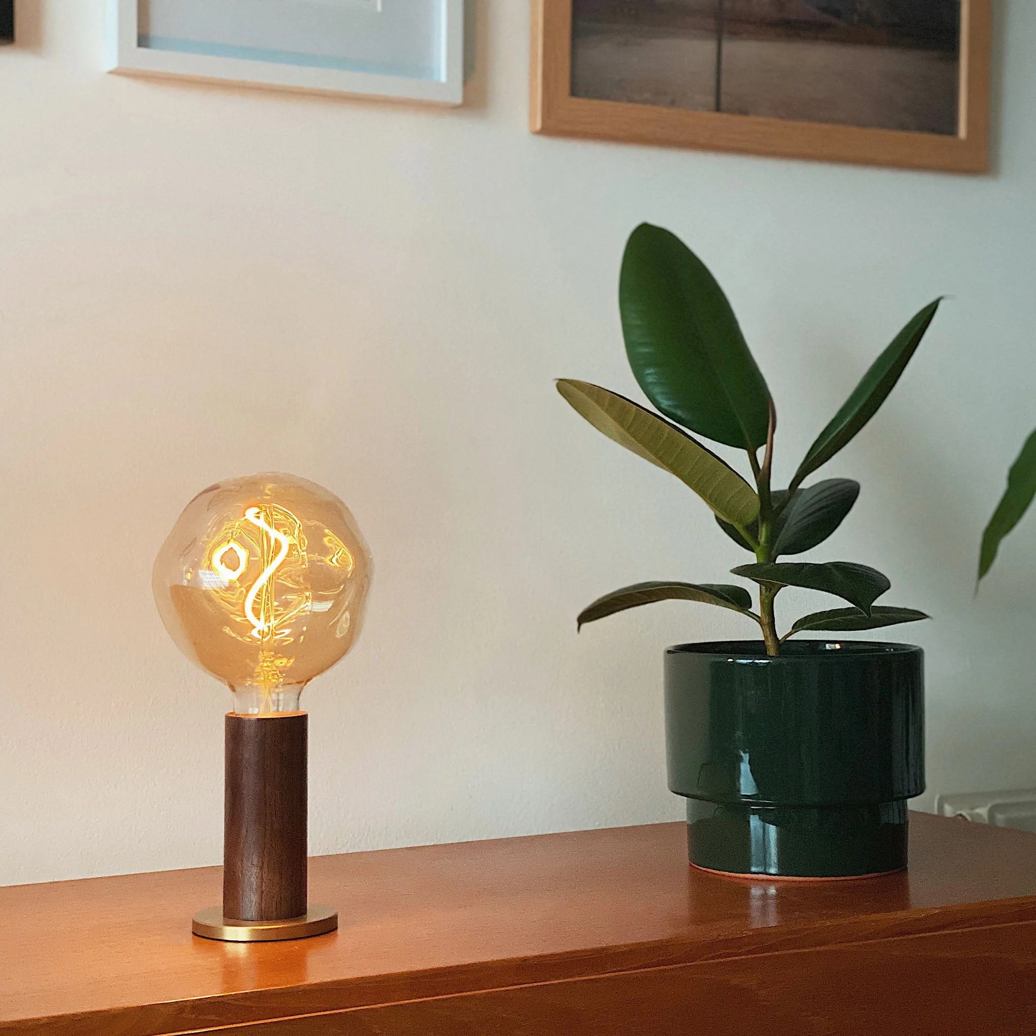 Voronoi I E26 LED Bulb - Image 4