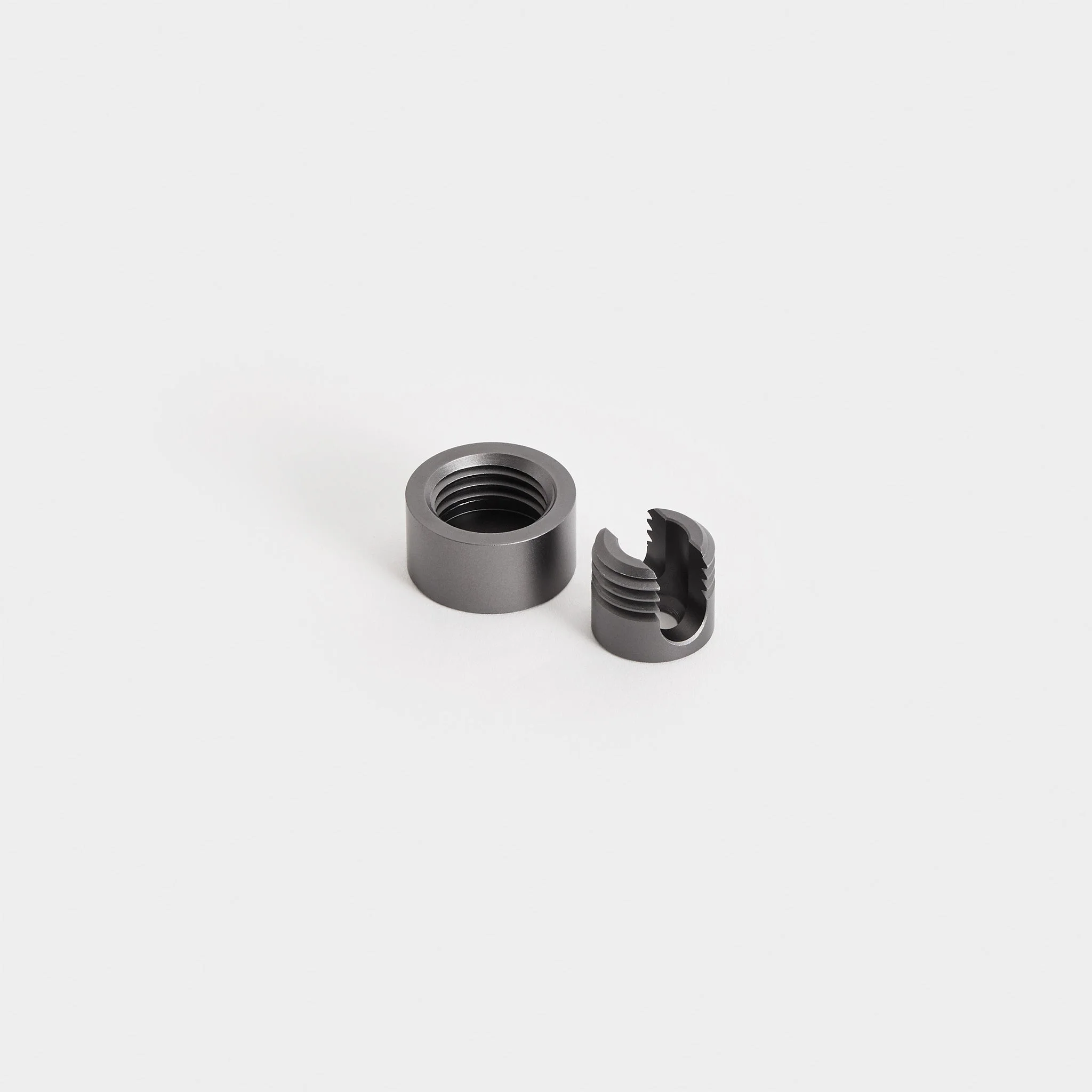 Voronoi I Plug-In Pendant in Graphite - Image 10