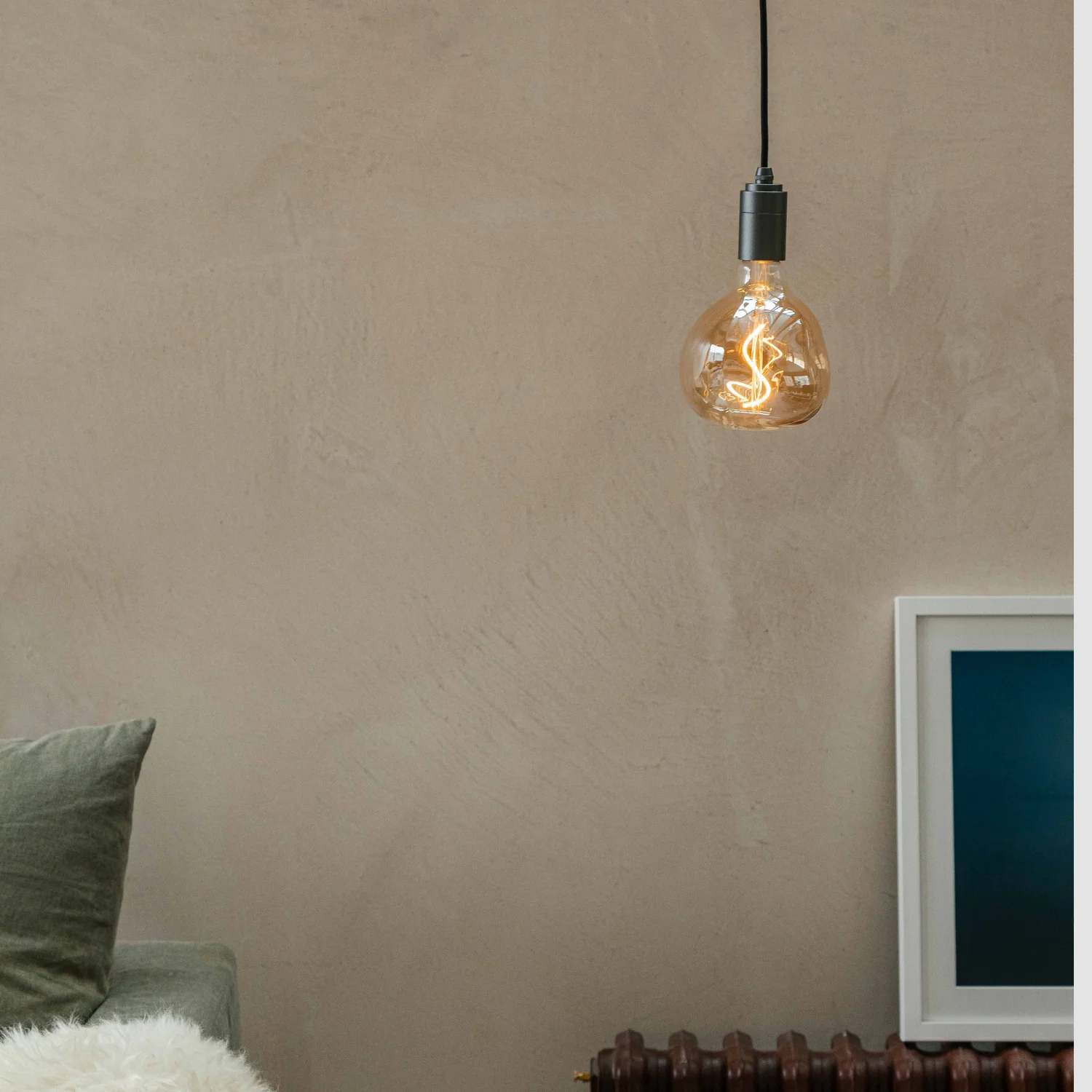 Voronoi I Pendant Light in Graphite - Image 2