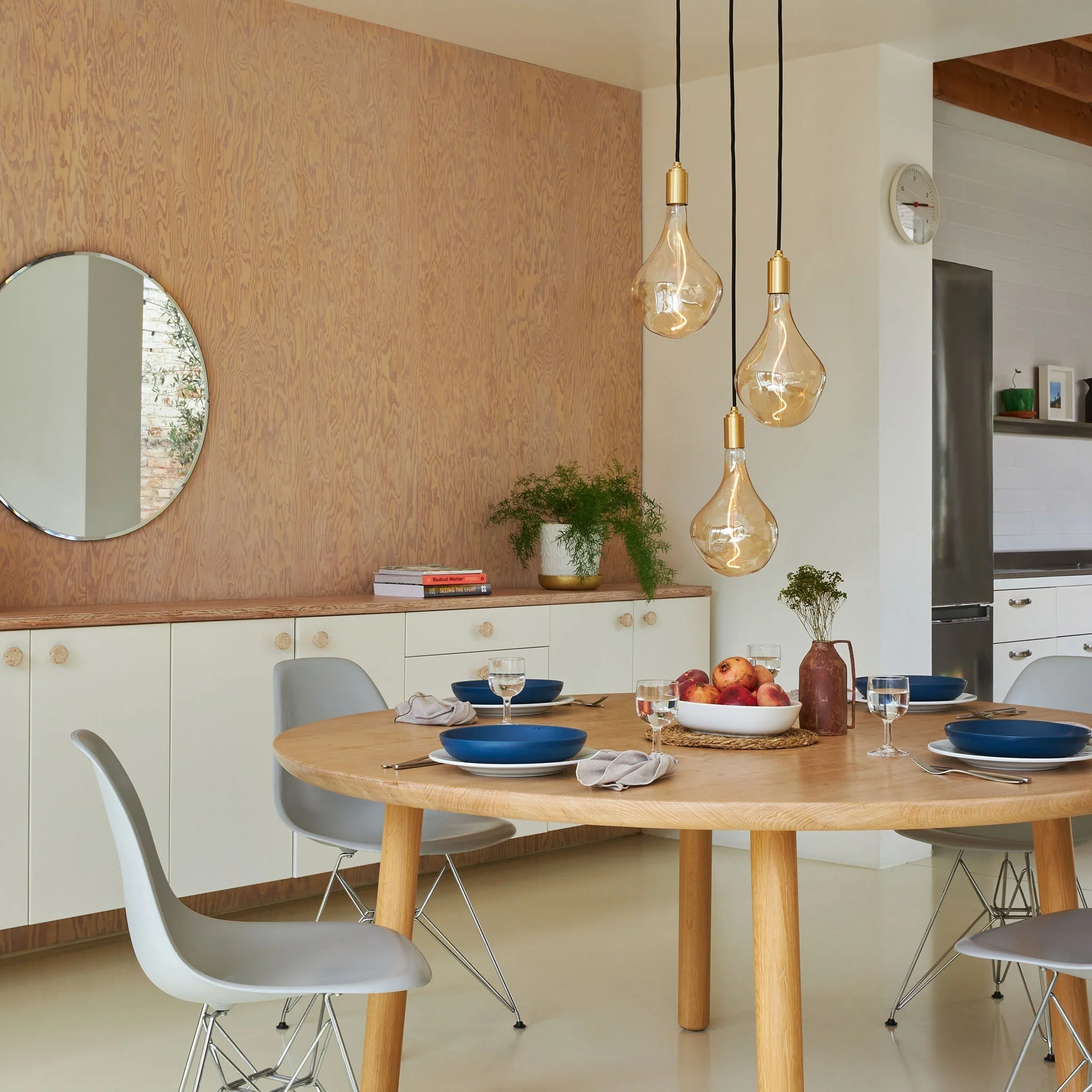 Voronoi II Pendant Light in Brass - Set of 3 - Image 3