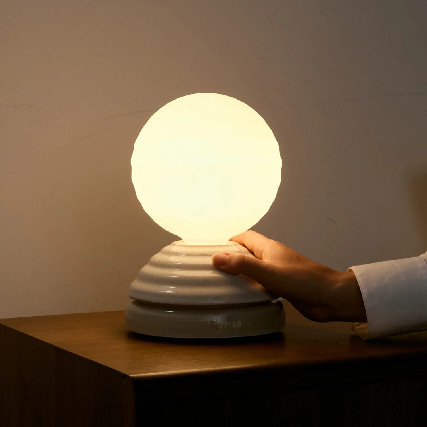 WAKE Sleep Light in Pebble White - Image 7